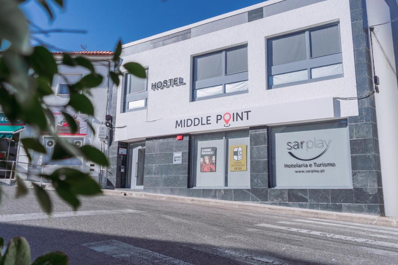 بيت شباب Middle Point Sardoal المظهر الخارجي الصورة